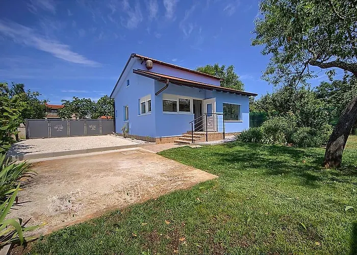 House With Private Garden